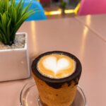 FLAT WHITE CRUNCH
